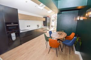 Kitchen- click for photo gallery